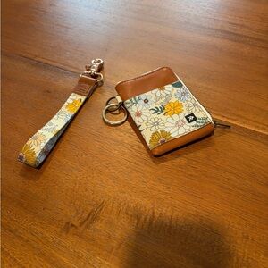 Thread Wallet with Wrist Strap in Blossom